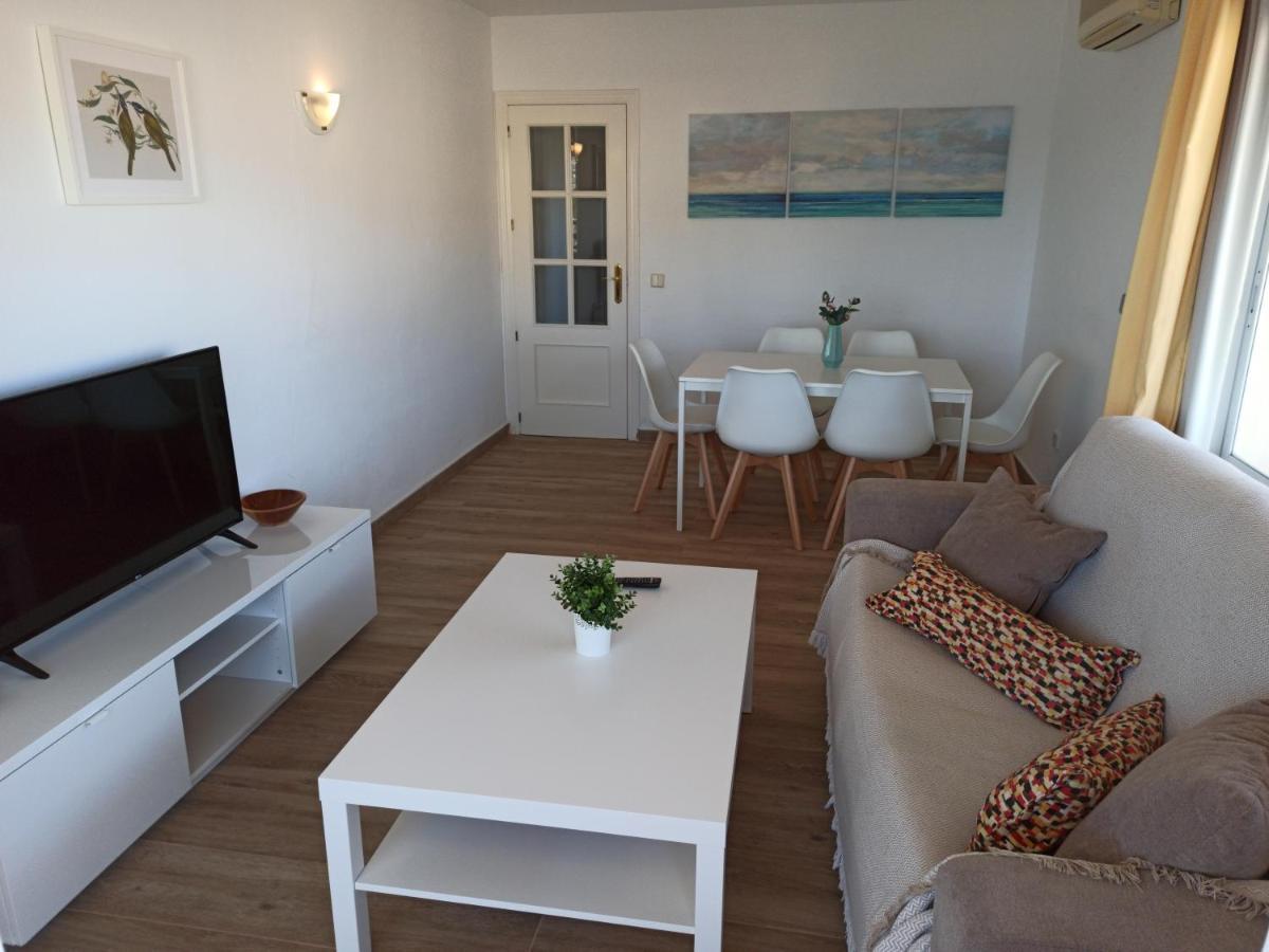 Apartamento En Edificio Stella Maris Фуeнхирола Екстериор снимка