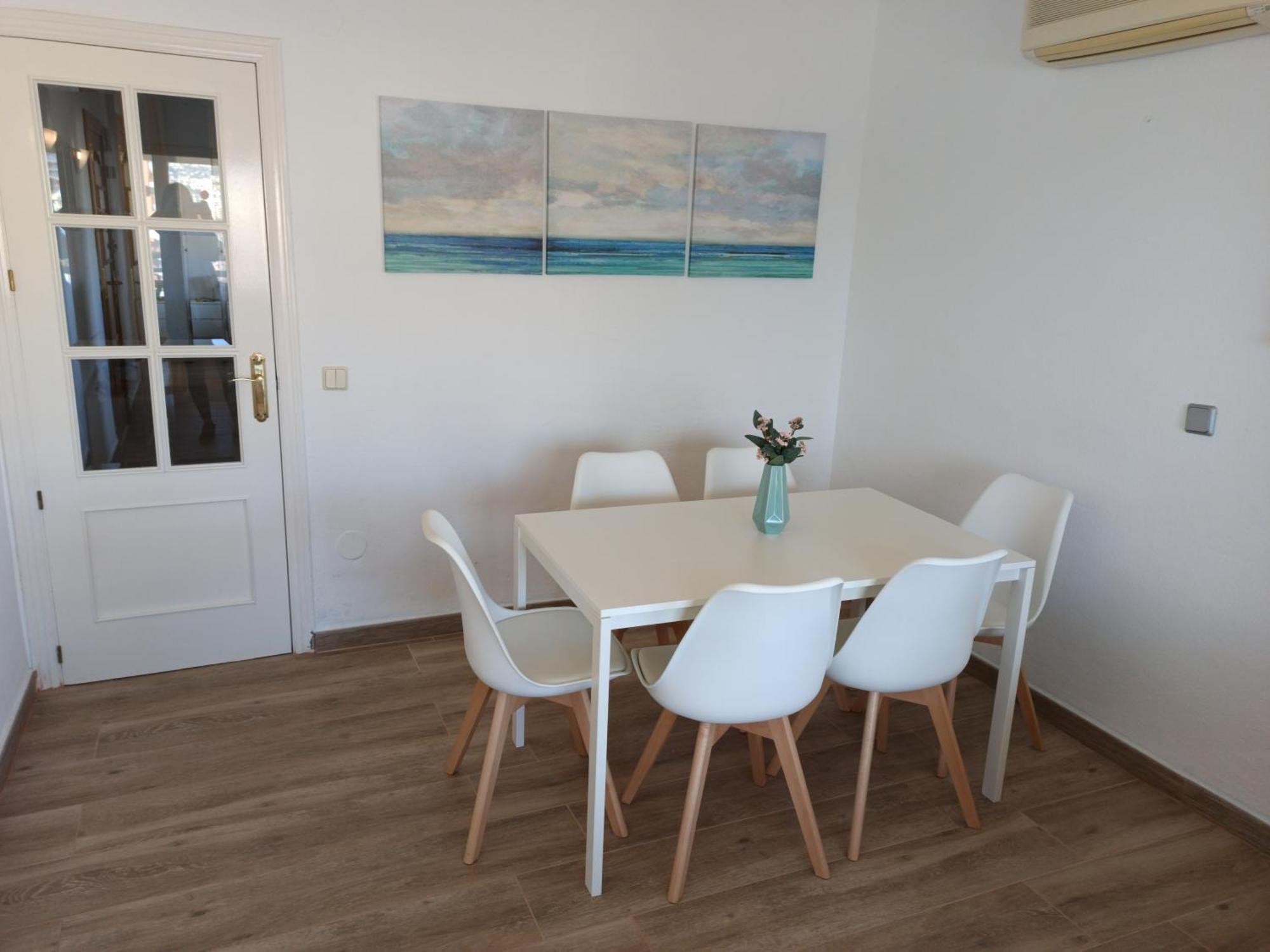 Apartamento En Edificio Stella Maris Фуeнхирола Стая снимка