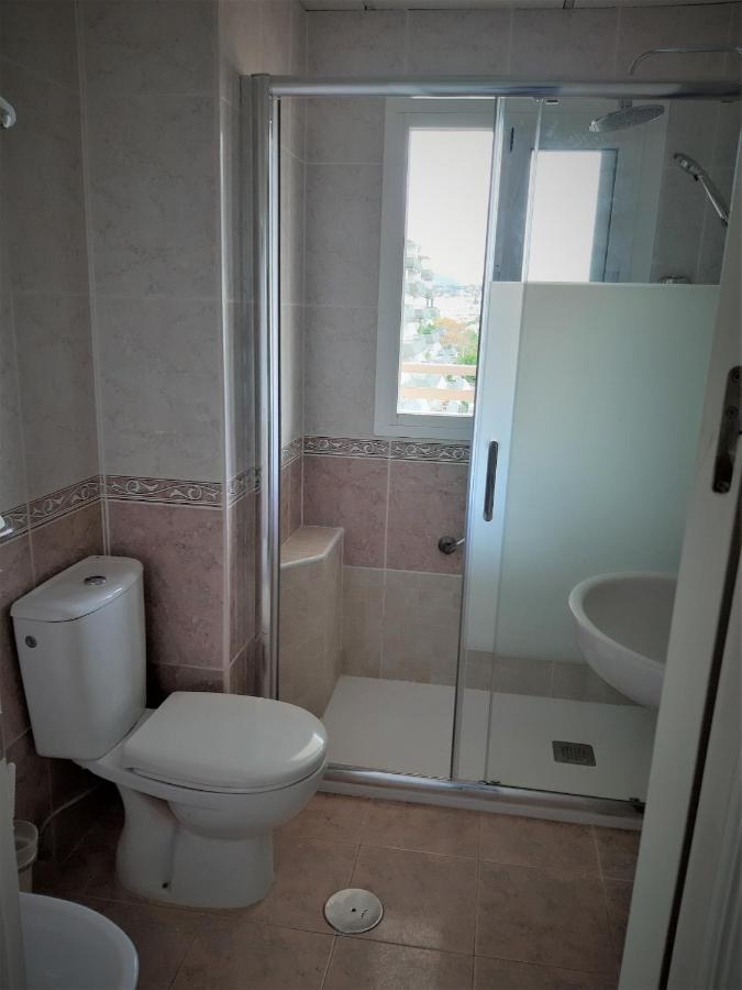 Apartamento En Edificio Stella Maris Фуeнхирола Екстериор снимка
